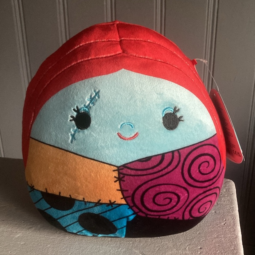 NWT- 2023 Disney- Tim Burton’s The Nightmare Before Christmas Sally Squishmallow